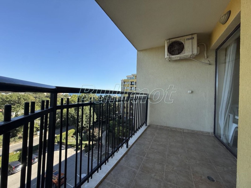 En venta  2 dormitorios Varna , k.k. Zlatni pyasatsi , 100 metros cuadrados | 10092261 - imagen [5]