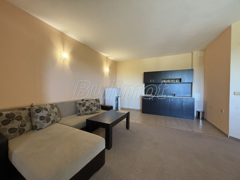 En venta  2 dormitorios Varna , k.k. Zlatni pyasatsi , 100 metros cuadrados | 10092261 - imagen [4]