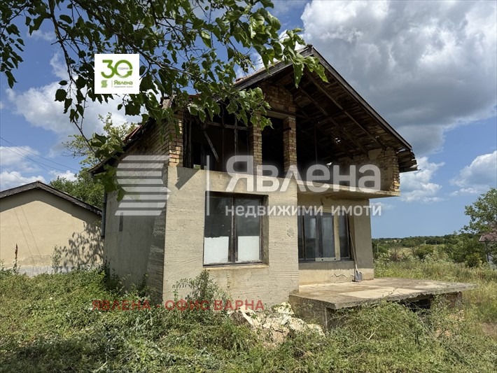 Продава КЪЩА, с. Климентово, област Варна, снимка 2 - Къщи - 54974831