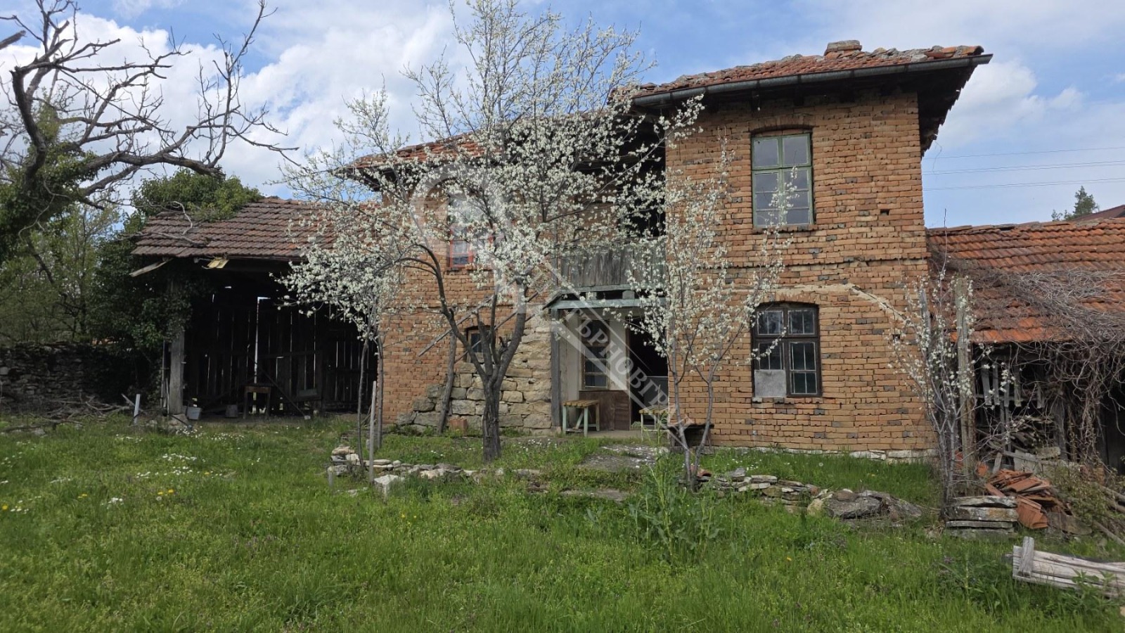 Продава КЪЩА, с. Бадевци, област Велико Търново