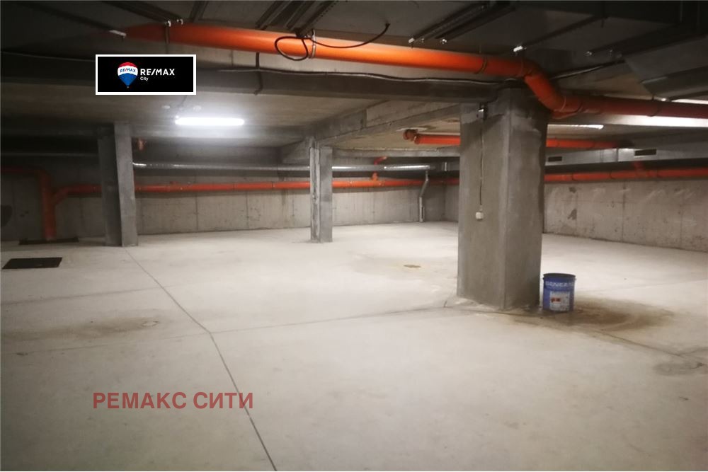 Продава ГАРАЖ, ПАРКОМЯСТО, гр. София, Надежда 3, снимка 3 - Гаражи и паркоместа - 55011979