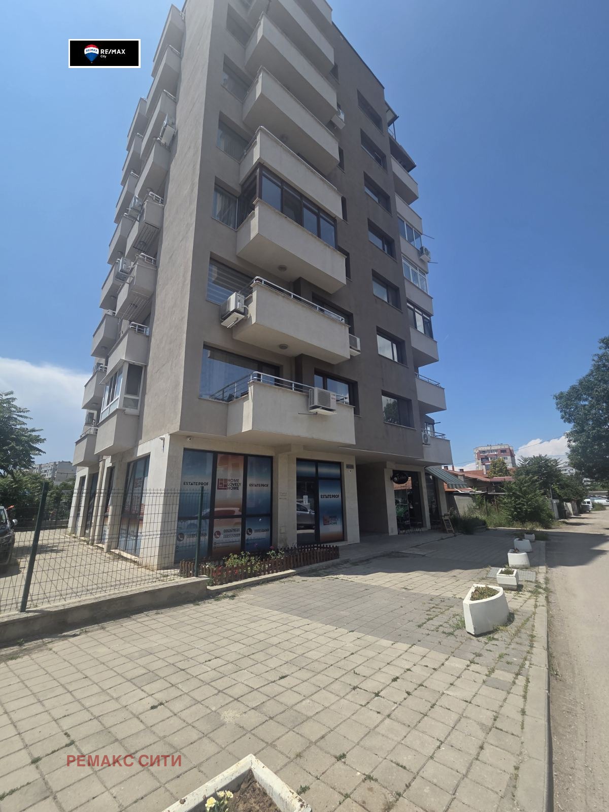Продава ГАРАЖ, ПАРКОМЯСТО, гр. София, Надежда 3, снимка 5 - Гаражи и паркоместа - 55011979