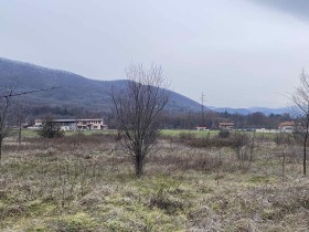 Handlung Botewgrad, region Sofia 3