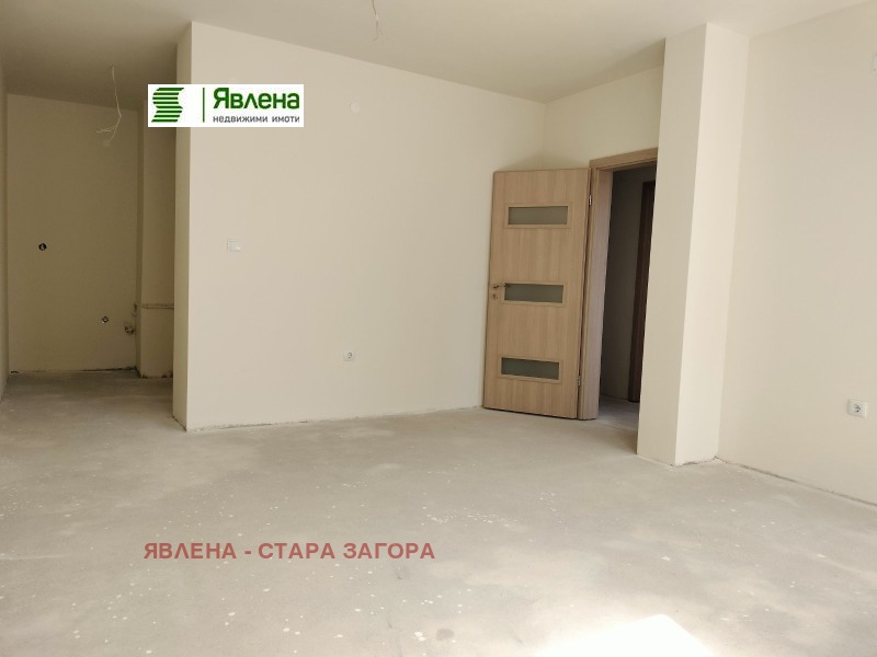 Eladó  2 hálószobás Stara Zagora , Centar , 96 négyzetméter | 37653435 - kép [2]