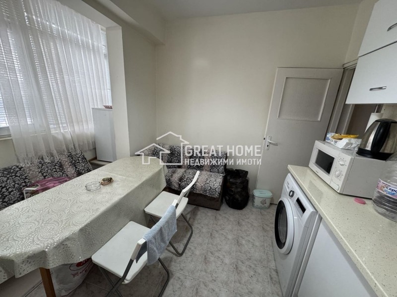 Продава 4-СТАЕН, гр. Търговище, Боровец, снимка 7 - Апартаменти - 53111041