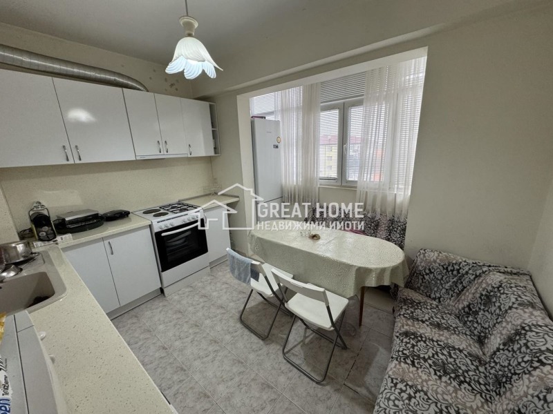 Продава 4-СТАЕН, гр. Търговище, Боровец, снимка 6 - Апартаменти - 53111041