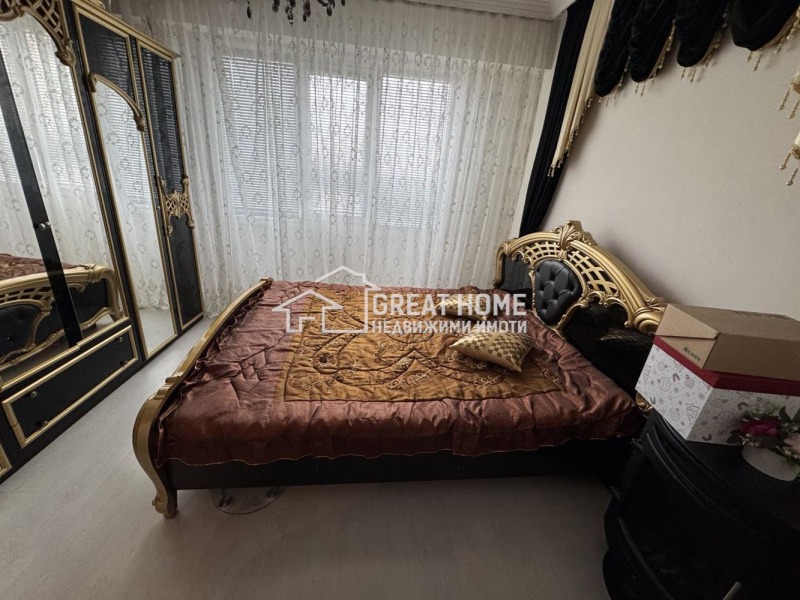 Продава 4-СТАЕН, гр. Търговище, Боровец, снимка 4 - Апартаменти - 53111041