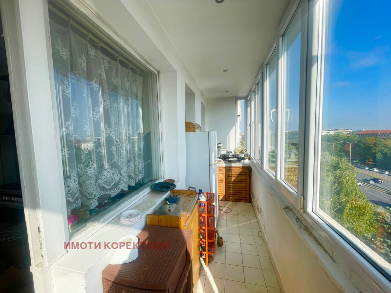 Na prodej  3+ ložnice Sofia , Iztok , 190 m2 | 18369105 - obraz [10]
