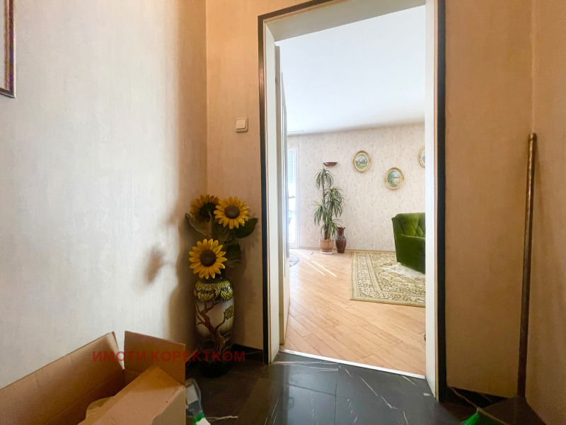 Na prodej  3+ ložnice Sofia , Iztok , 190 m2 | 18369105 - obraz [5]