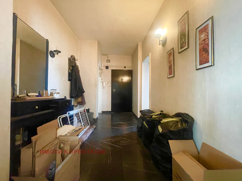 Na prodej  3+ ložnice Sofia , Iztok , 190 m2 | 18369105 - obraz [4]