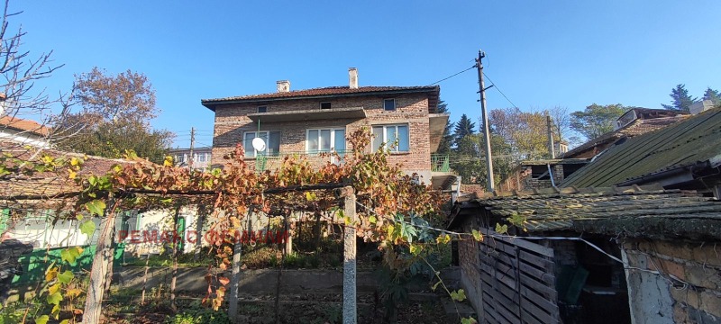 Продава КЪЩА, гр. Белослав, област Варна, снимка 4 - Къщи - 52512929