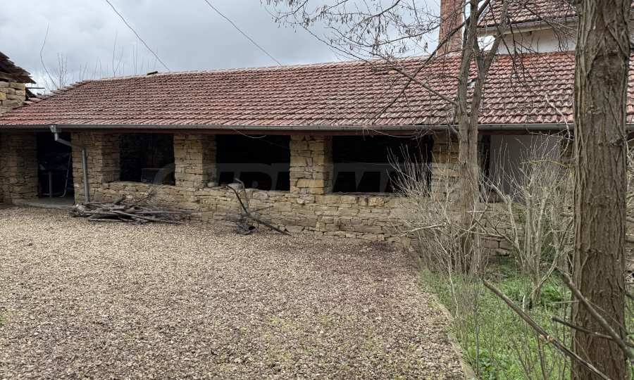 Продава КЪЩА, с. Добромирка, област Габрово, снимка 2 - Къщи - 53949654