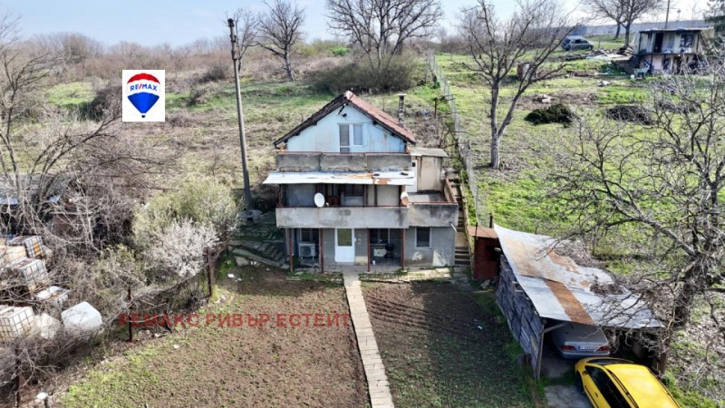 Продава ВИЛА в град Русе, в.з. Касева Чешма - 106 кв.м / 154 900 € » 302 958.07 лв., РЕМАКС РИВЪР ЕСТЕЙТ