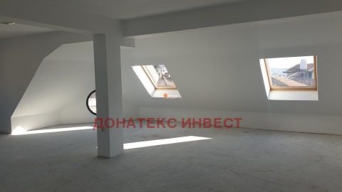 Продава ОФИС, гр. Карлово, област Пловдив, снимка 4 - Офиси - 53885628