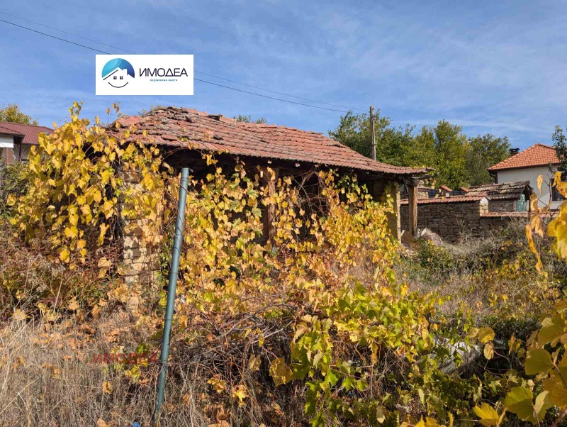 Продава КЪЩА, с. Вишовград, област Велико Търново, снимка 9 - Къщи - 52310700