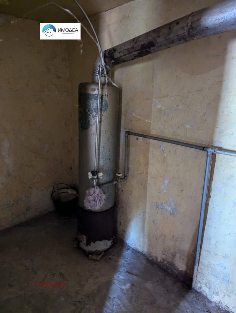 Продава КЪЩА, с. Вишовград, област Велико Търново, снимка 3 - Къщи - 52310700