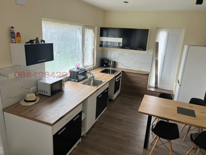 Продава КЪЩА, с. Люляк, област Стара Загора, снимка 4 - Къщи - 52784753