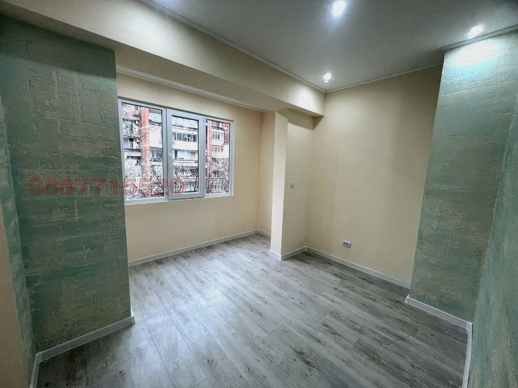 Продава 3-СТАЕН, гр. Горна Оряховица, област Велико Търново, снимка 3 - Апартаменти - 54580597