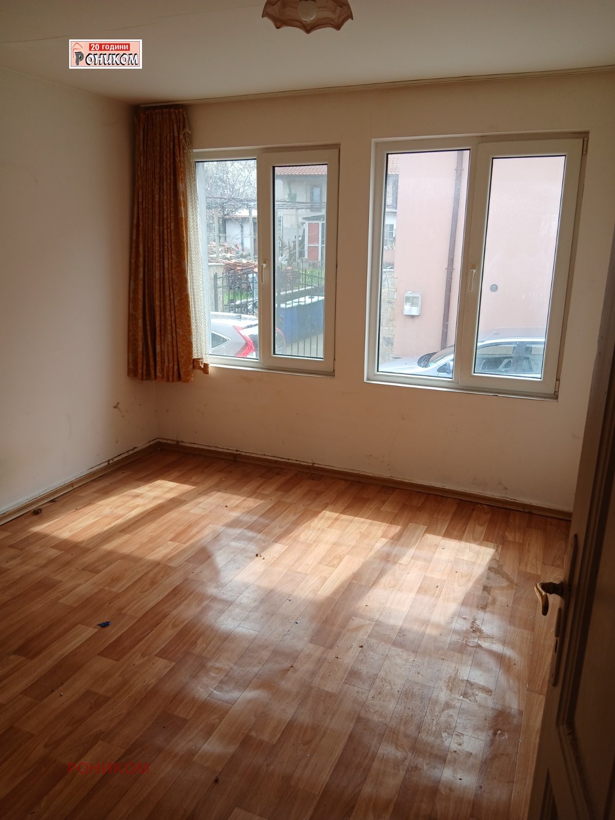 Продава КЪЩА, с. Марково, област Пловдив, снимка 5 - Къщи - 54031195