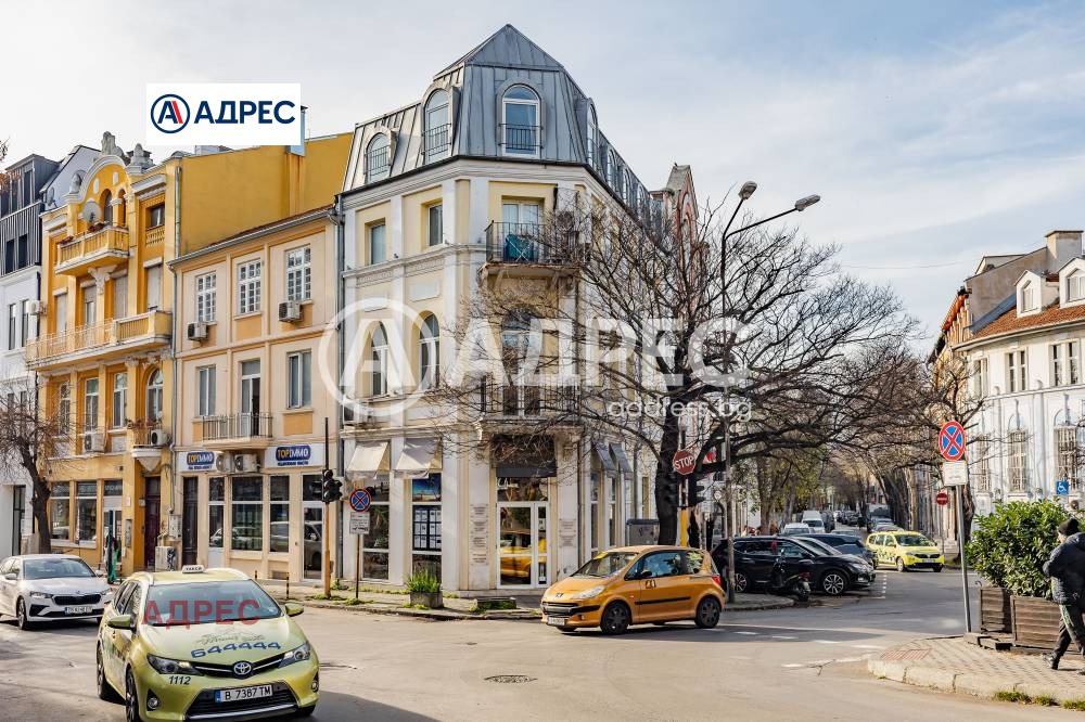 Продава КЪЩА, гр. Варна, ЖП Гара