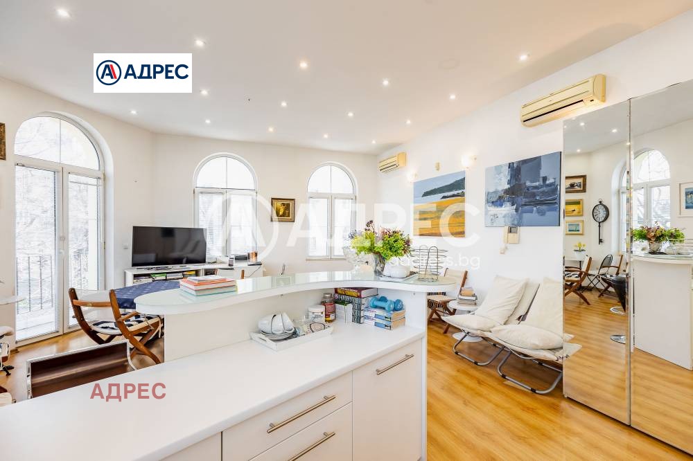 Продава КЪЩА, гр. Варна, ЖП Гара, снимка 8 - Къщи - 55935402