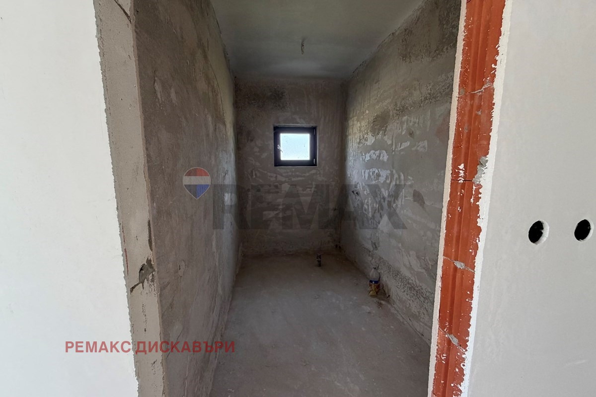 Продава КЪЩА, с. Войводиново, област Пловдив, снимка 10 - Къщи - 56255764