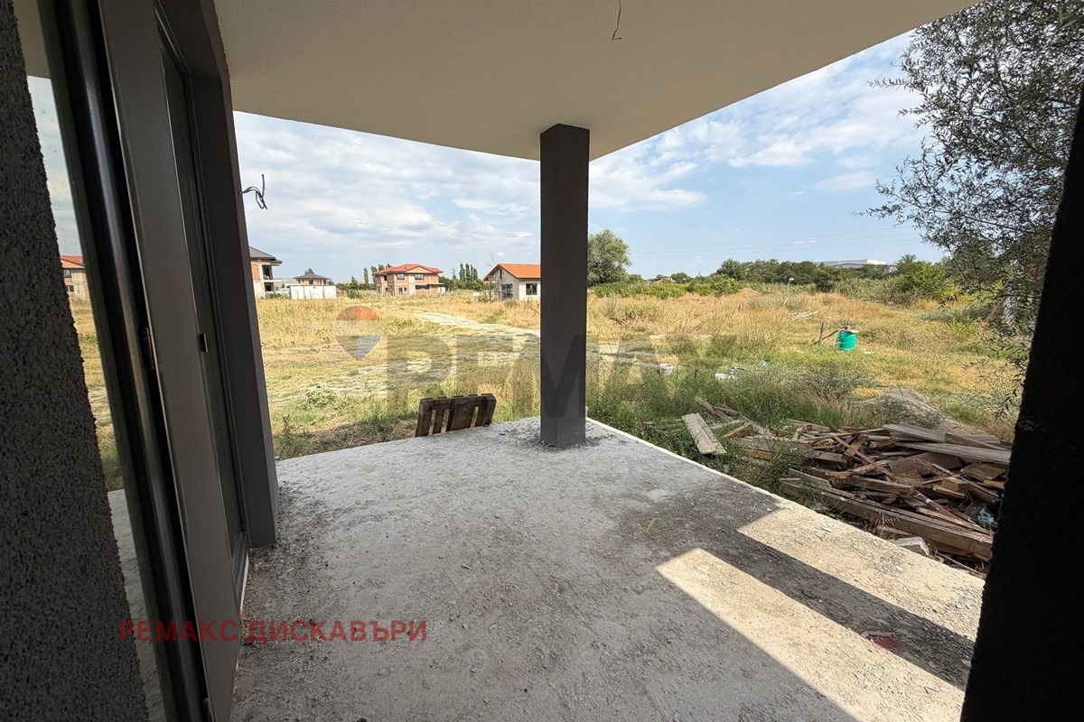 Продава КЪЩА, с. Войводиново, област Пловдив, снимка 3 - Къщи - 56255764