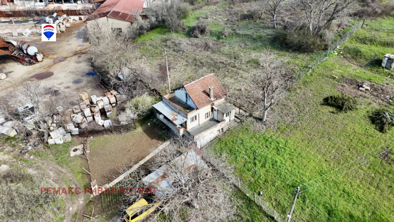 Продава ВИЛА, гр. Русе, в.з. Касева Чешма, снимка 2 - Вили - 54066218