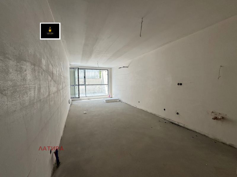 Продава 3-СТАЕН в град София, Малинова долина - 125 кв.м / 299 898 € » 586 549.51 лв., ЛАТИРА