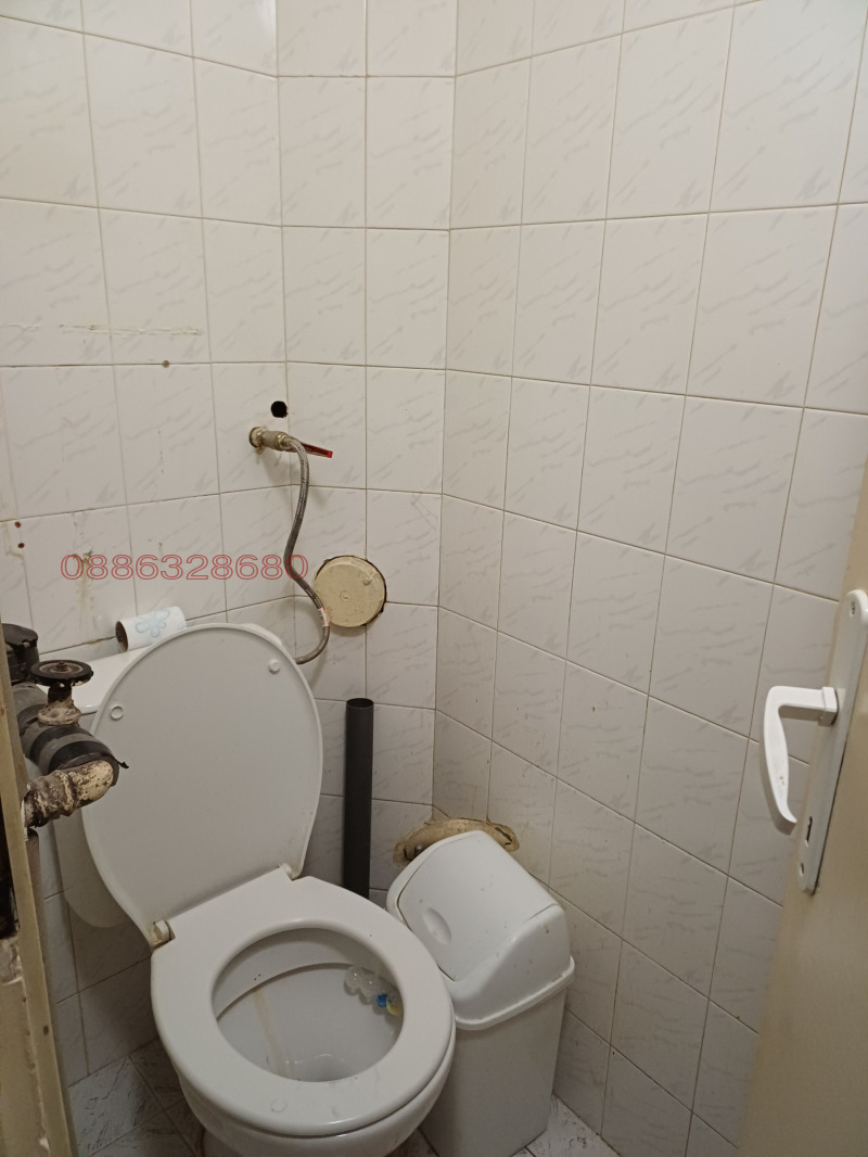 Продава 3-СТАЕН, гр. Шумен, Тракия, снимка 9 - Апартаменти - 53235010