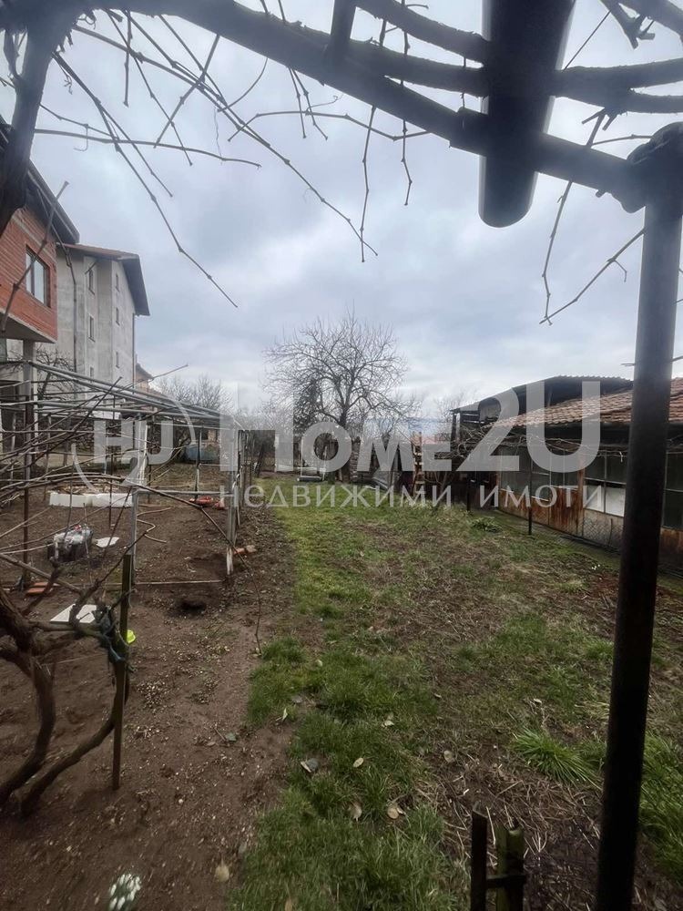 Продава ЕТАЖ ОТ КЪЩА, гр. Перник, Църква, снимка 3 - Етаж от къща - 53353636