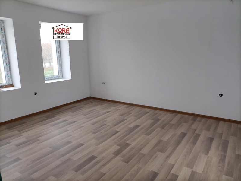 Продава КЪЩА, с. Пелишат, област Плевен, снимка 3 - Къщи - 52455725