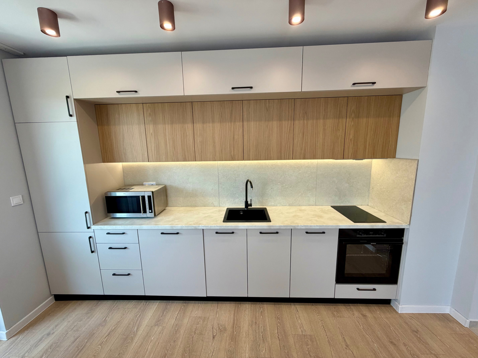 Продава 2-СТАЕН, гр. Пловдив, Остромила, снимка 5 - Апартаменти - 55691596