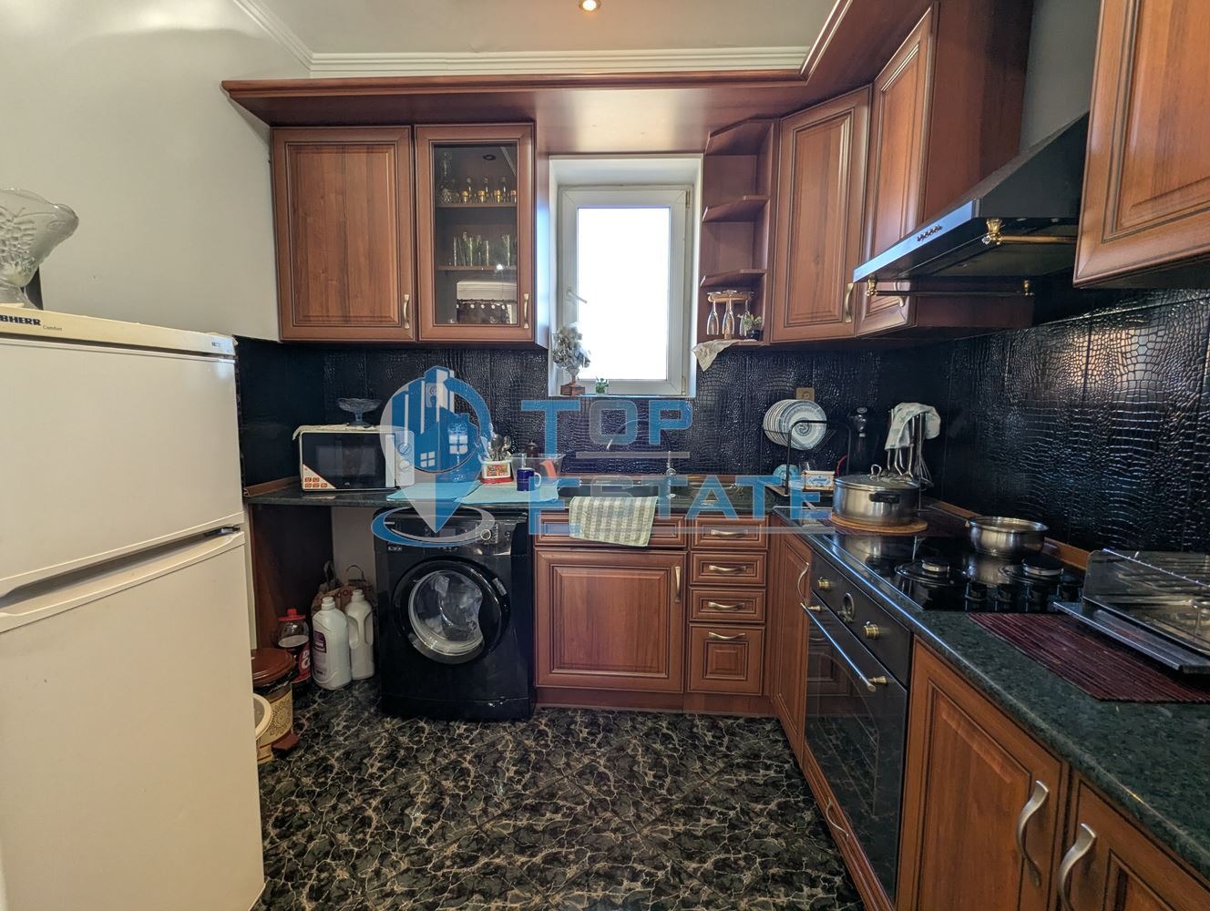 Продава КЪЩА, с. Пчелище, област Велико Търново, снимка 6 - Къщи - 53674348