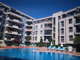 Studio k.k. Zlatni pjasatsi, Varna