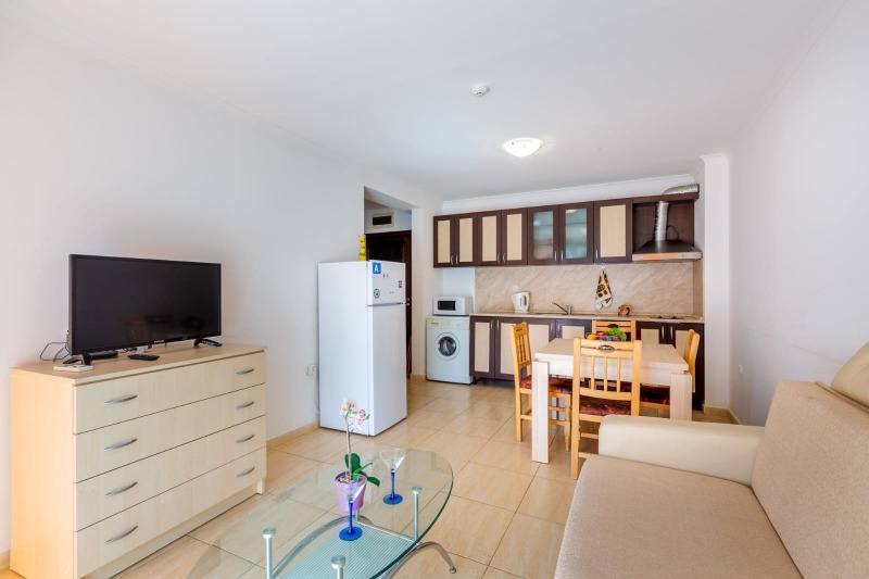 Продава  1-стаен област Бургас , гр. Свети Влас , 54 кв.м | 47972498 - изображение [6]