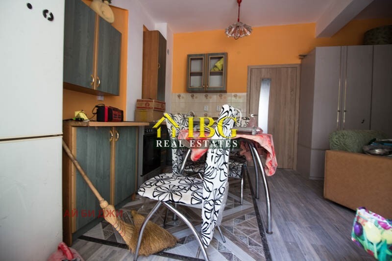 Продава 2-СТАЕН, гр. Русе, Център, снимка 11 - Апартаменти - 56528631