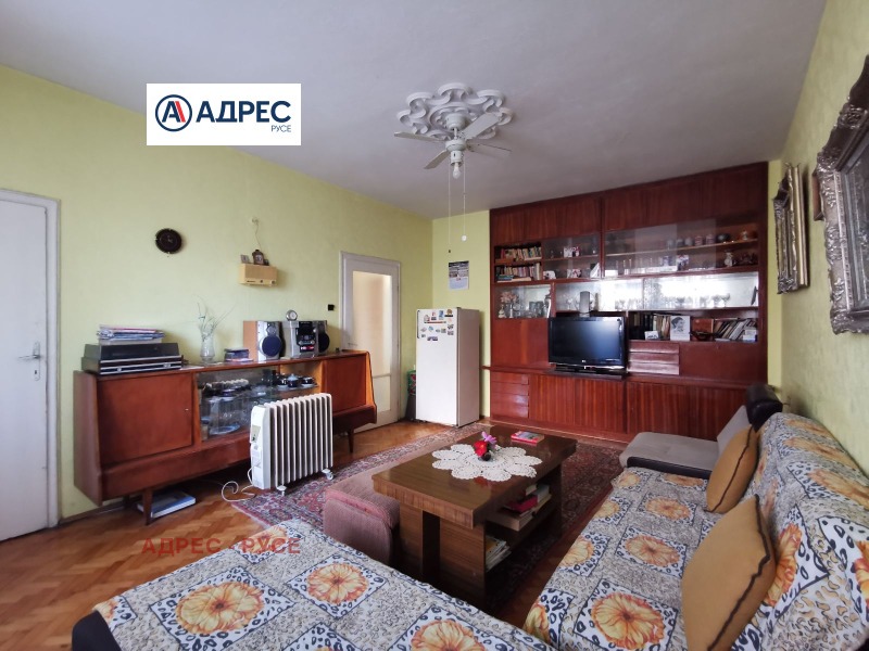 Продава  3-стаен град Русе , Алеи Възраждане , 85 кв.м | 95069956 - изображение [2]