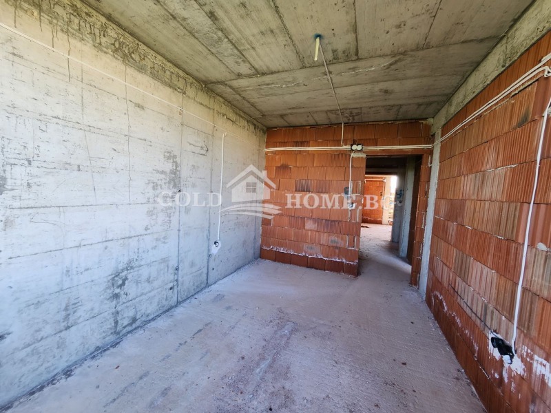 À venda  2 quartos Plovdiv , Ostromila , 122 m² | 93141884 - imagem [7]