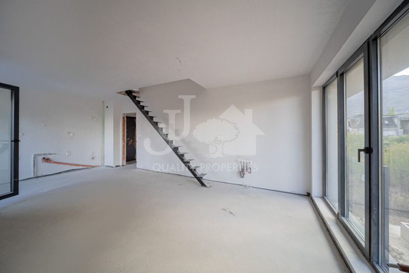 For Sale  3+ bedroom Sofia , Krastova vada , 130 sq.m | 77376670 - image [2]
