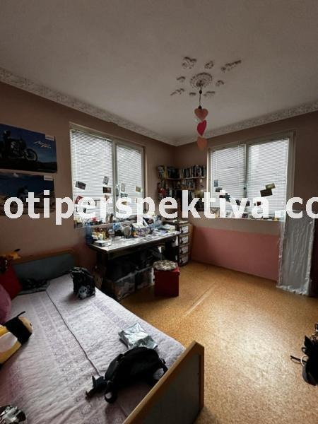 Продава ЕТАЖ ОТ КЪЩА, гр. Пловдив, Христо Смирненски, снимка 7 - Етаж от къща - 52721161