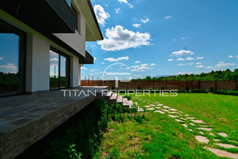 Till salu  Hus region Sofia , Herakovo , 150 kvm | 34889361