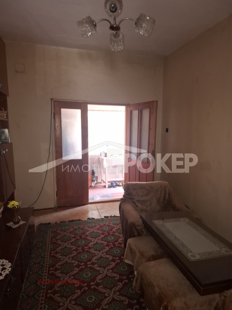 Продава КЪЩА, гр. Сливен, Център, снимка 12 - Къщи - 52166433