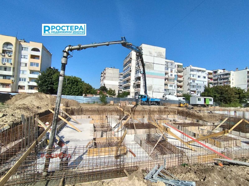 На продаж  1 спальня Търговище , Запад 3 , 63 кв.м | 24814240 - зображення [2]