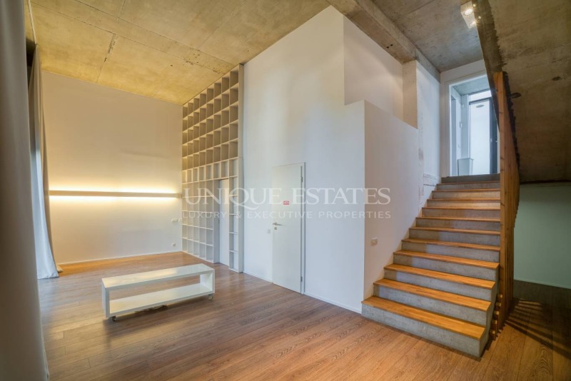 Te koop  Huis Sofia , m-t Gardova glava , 244 m² | 20705385 - afbeelding [8]