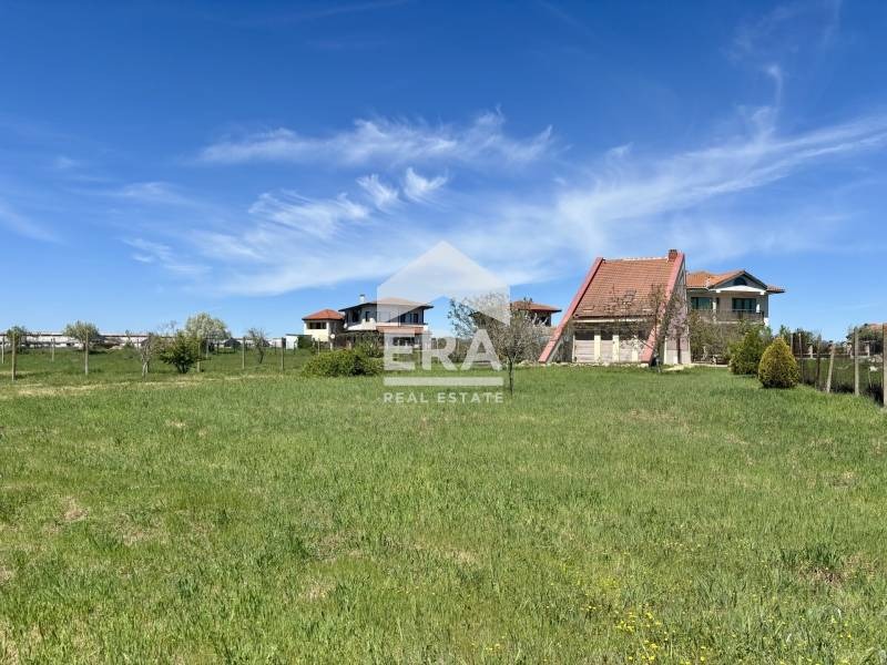 Продава КЪЩА, с. Божурец, област Добрич, снимка 11 - Къщи - 54632326