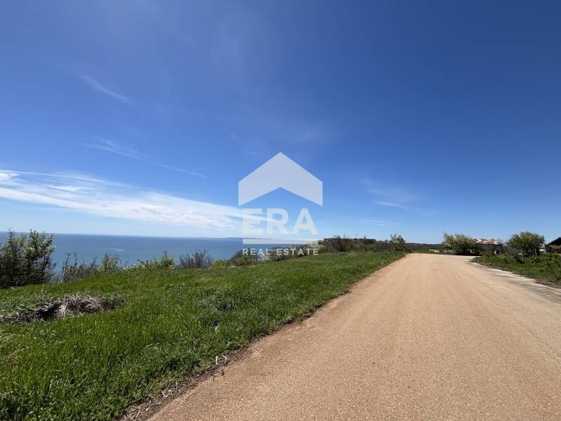 Продава КЪЩА, с. Божурец, област Добрич, снимка 12 - Къщи - 54632326