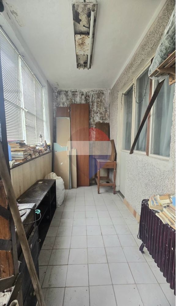 Продава КЪЩА, с. Орешак, област Варна, снимка 8 - Къщи - 56282304