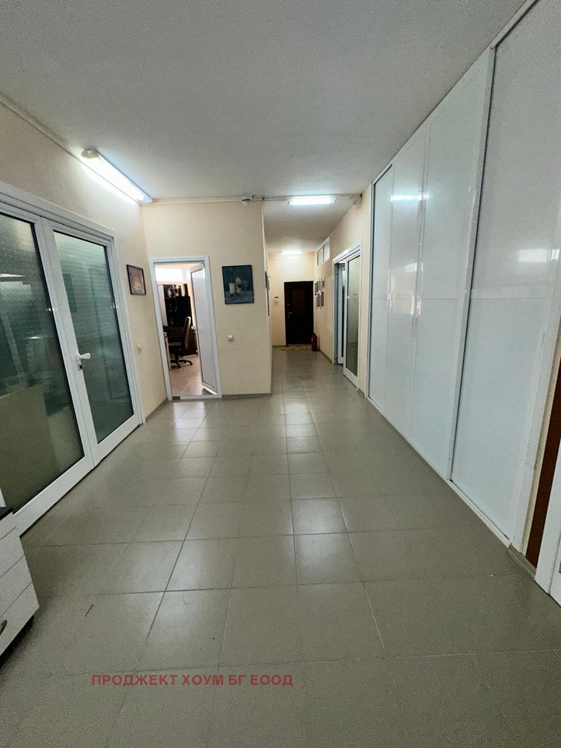 Продава  Склад област Бургас , к.к. Слънчев бряг , 280 кв.м | 93674746 - изображение [12]