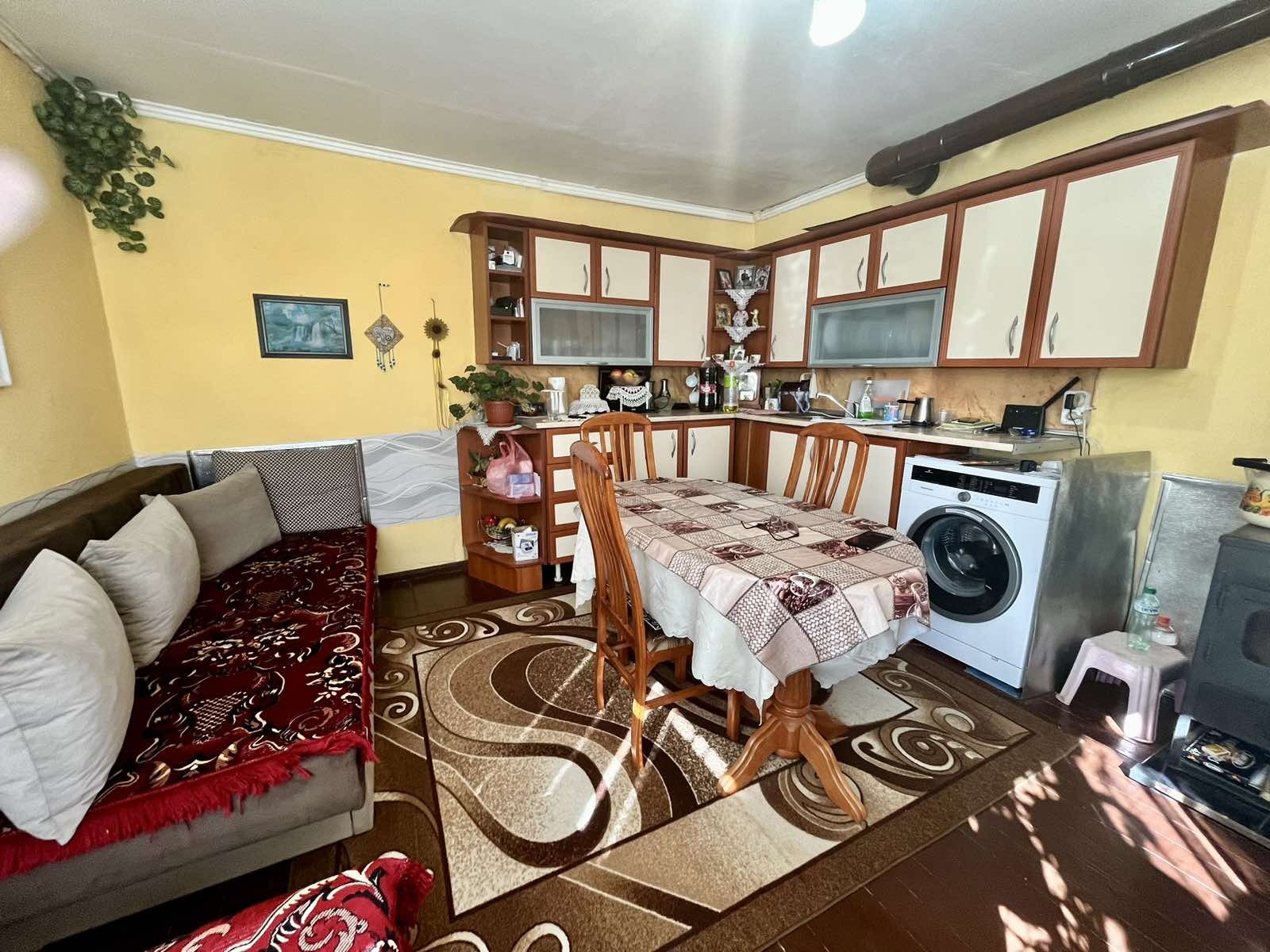 Продава КЪЩА, с. Василево, област Добрич